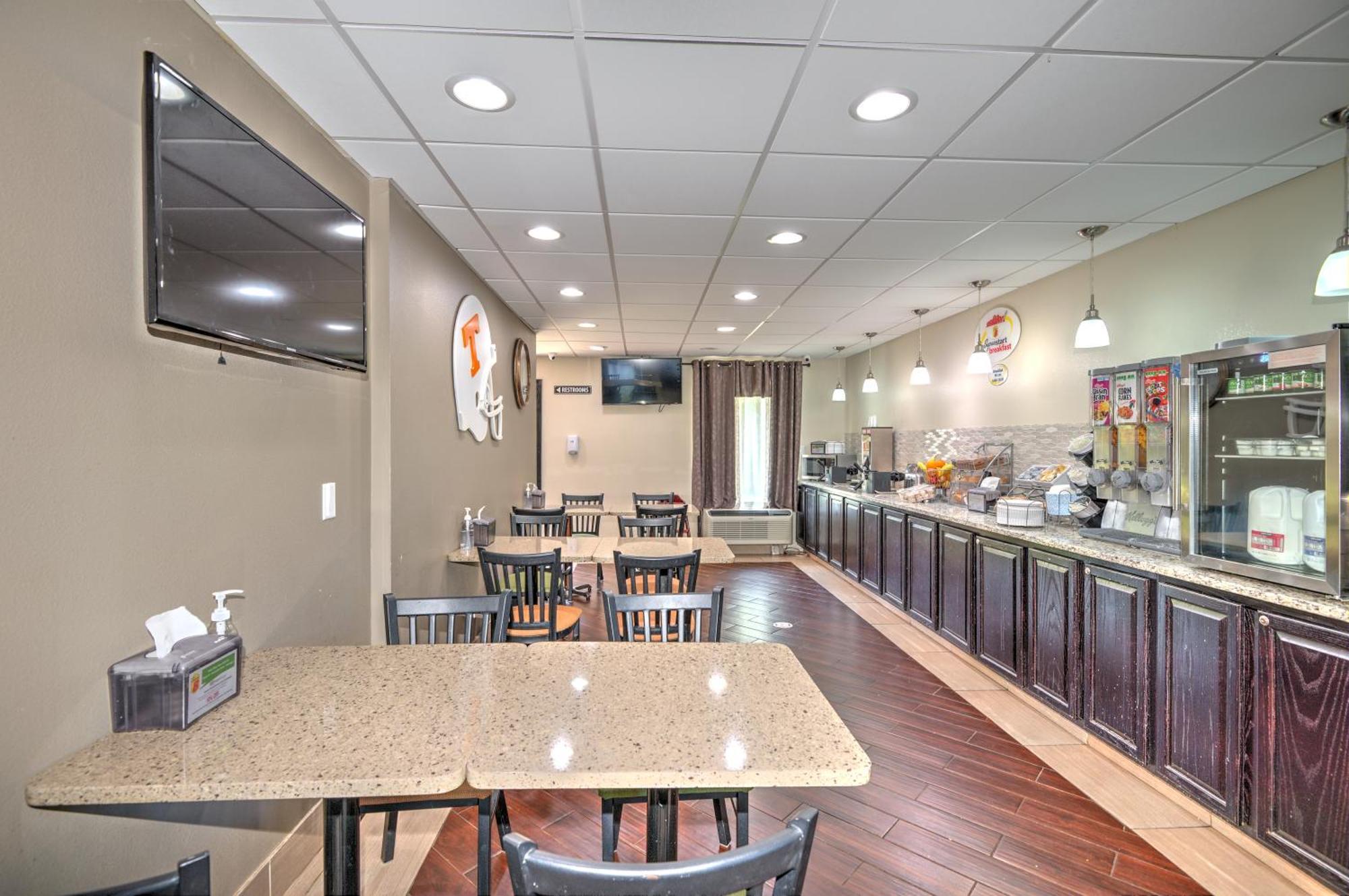 Super 8 By Wyndham Knoxville West/Farragut Ngoại thất bức ảnh